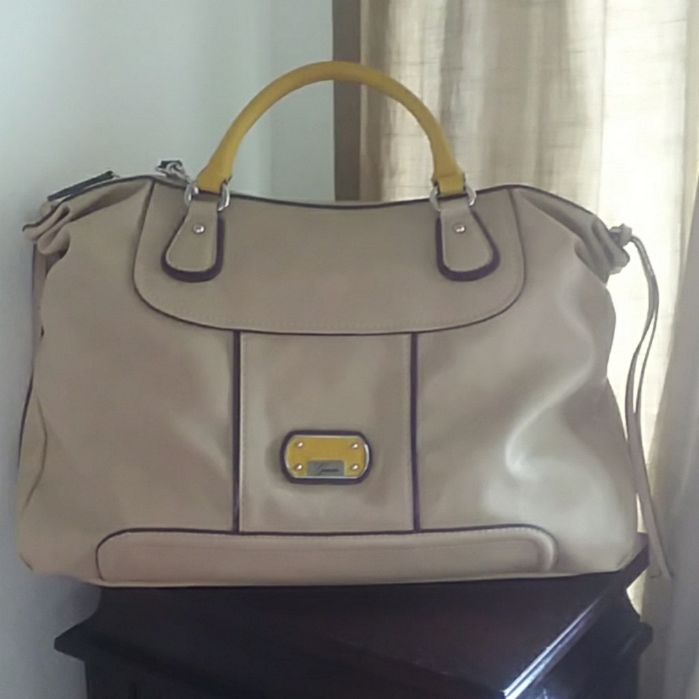 New Guess bag